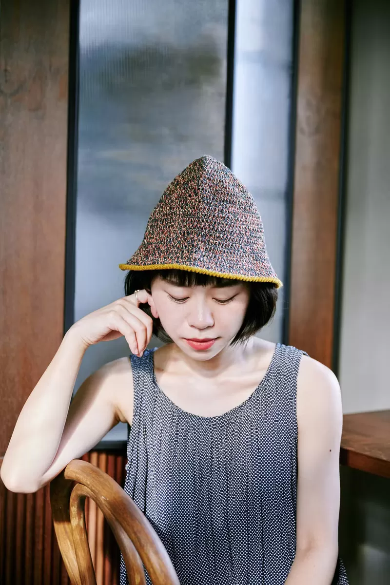 顏色｜寶石綠x銅黃 材質｜棉線 cotton 100% 製造｜手工編織 made in Taiwan 頭圍｜ 54~58 cm