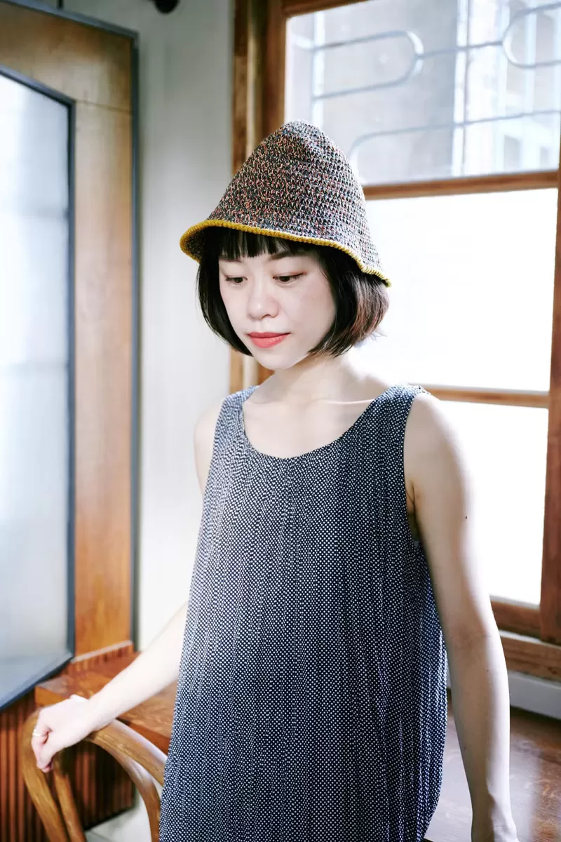 顏色｜寶石綠x銅黃 材質｜棉線 cotton 100% 製造｜手工編織 made in Taiwan 頭圍｜ 54~58 cm